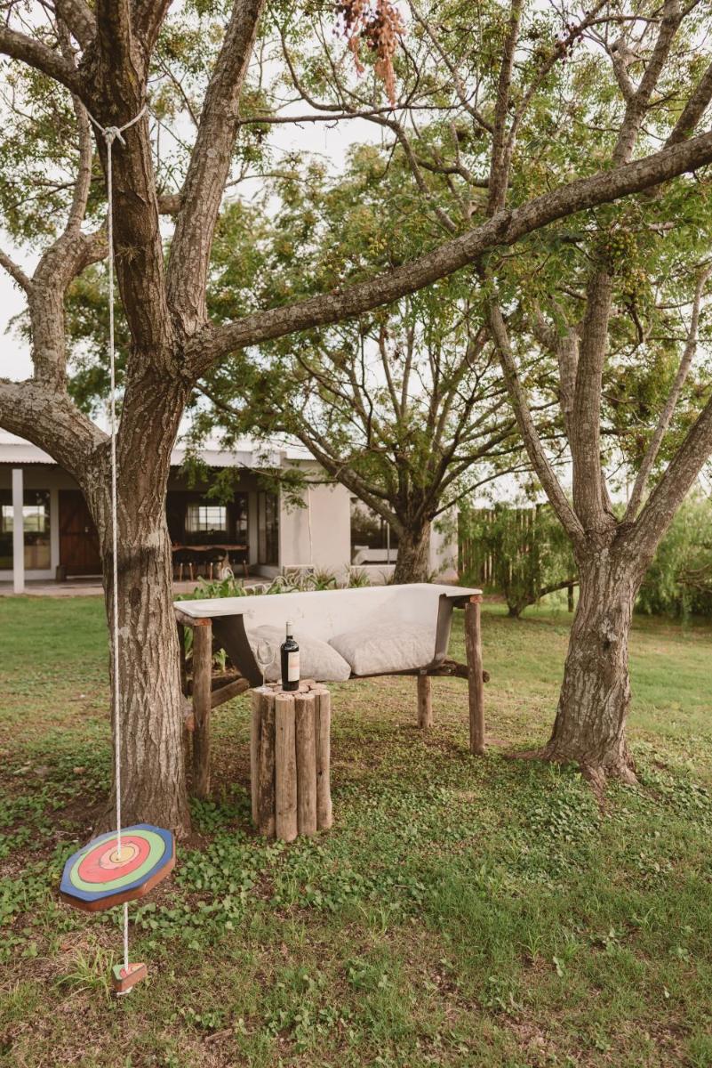 El Rincón. Farm and Lodge - Housity