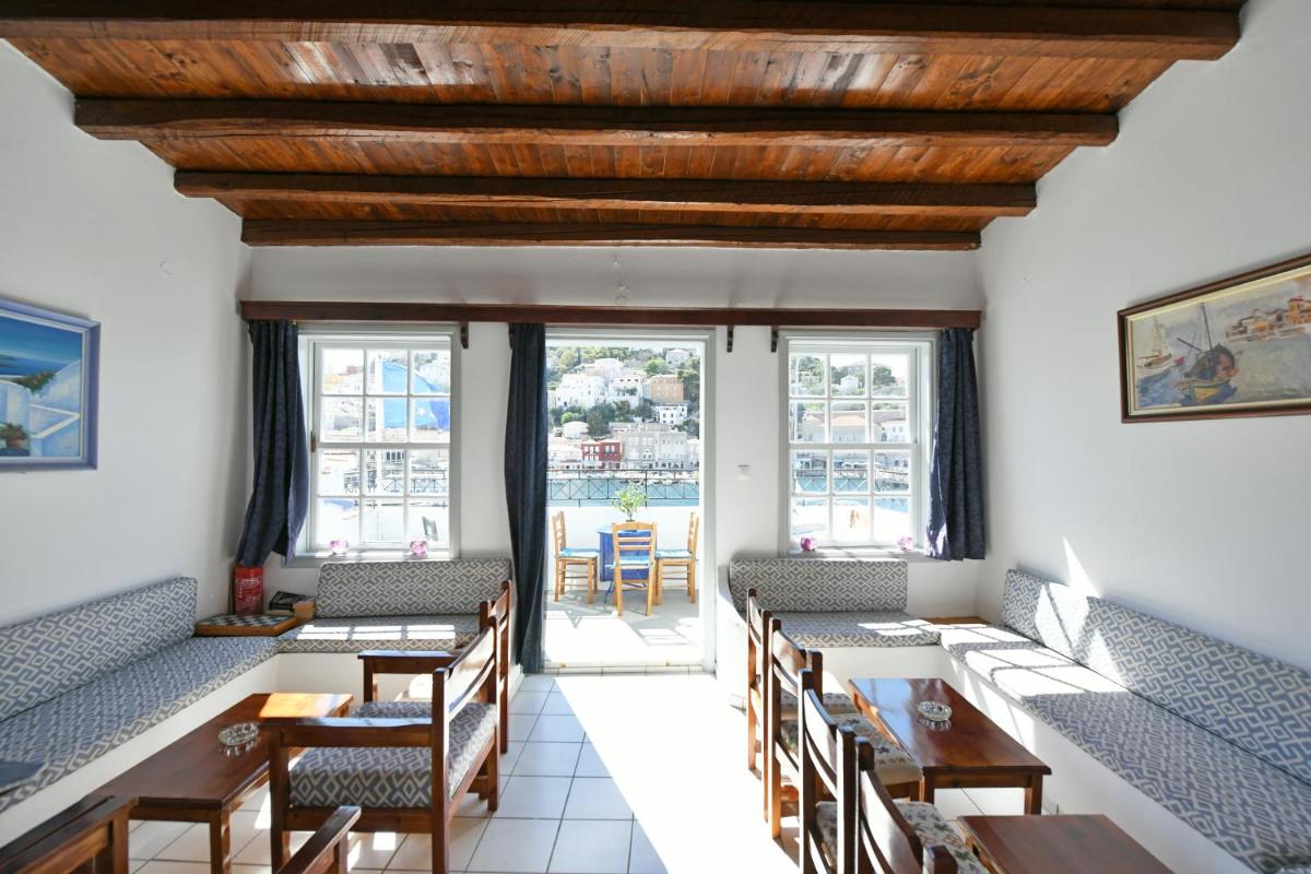 Delfini Hotel - Housity