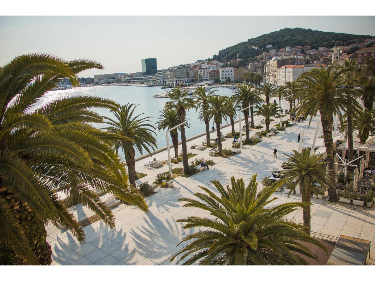 Riva Royal View Luxury Apartments - Housity