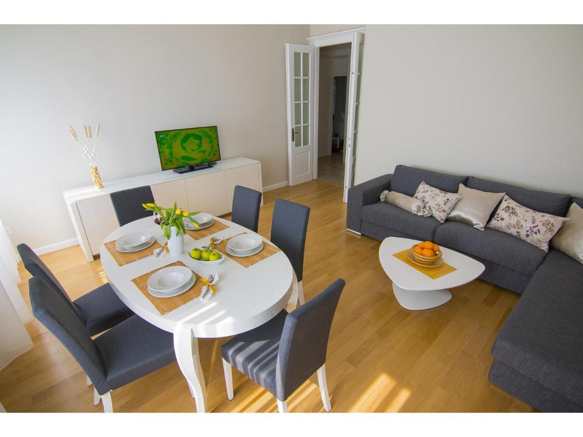 Riva Royal View Luxury Apartments - Housity