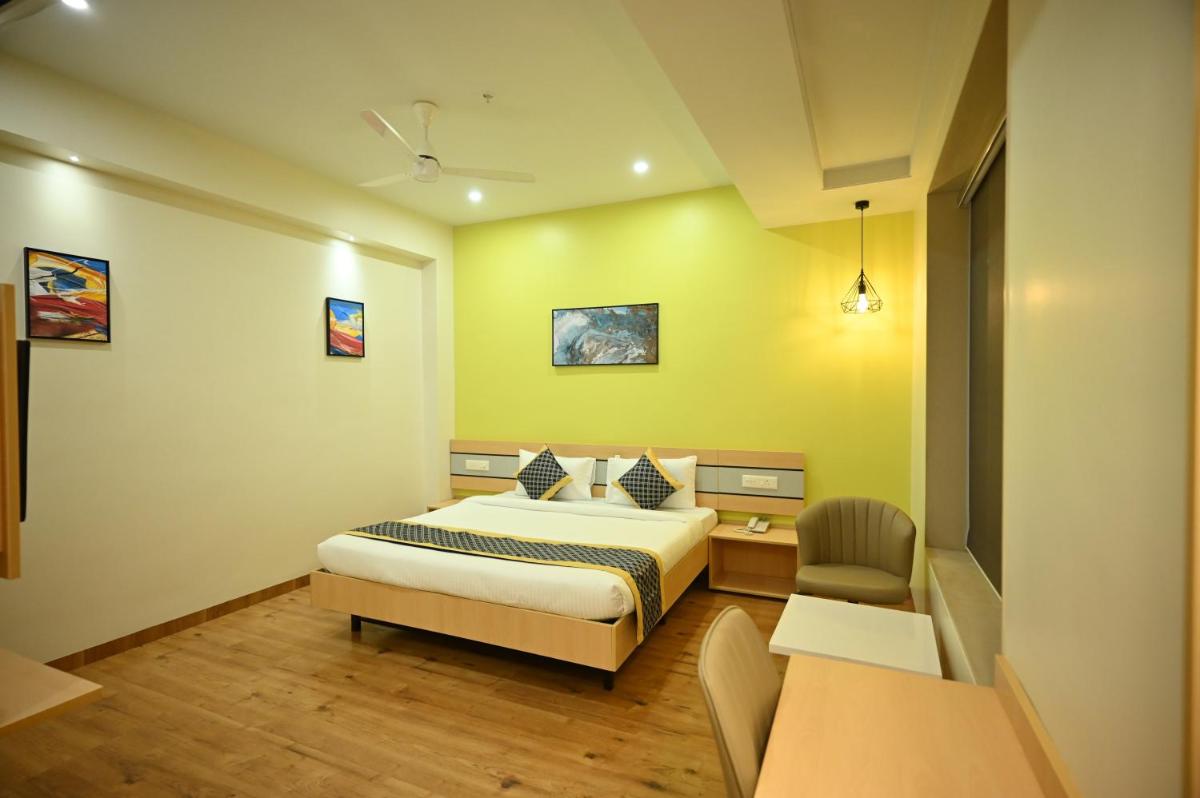 Hotel City Centre Latur - Housity