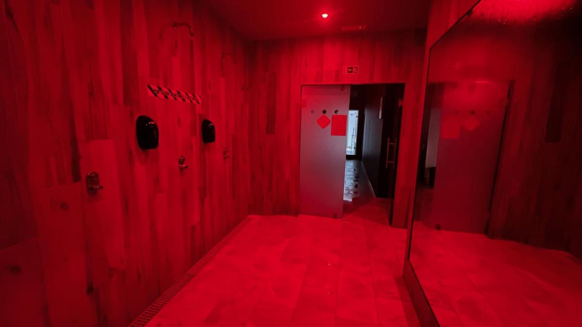Uma cama ou camas num quarto em Villa 3 Caparica - Lisbon Gay Beach Resort