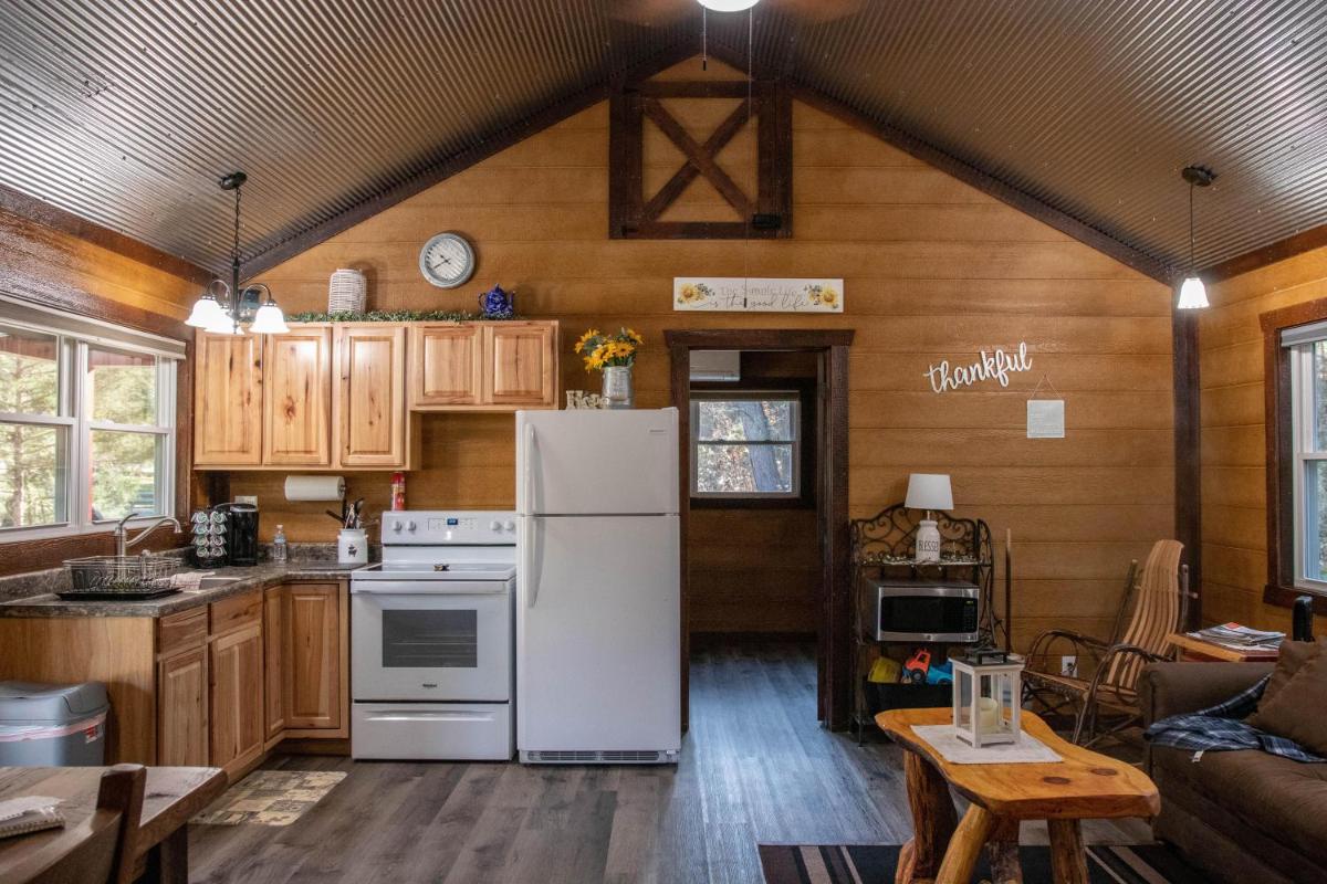 Country Cabin - Housity
