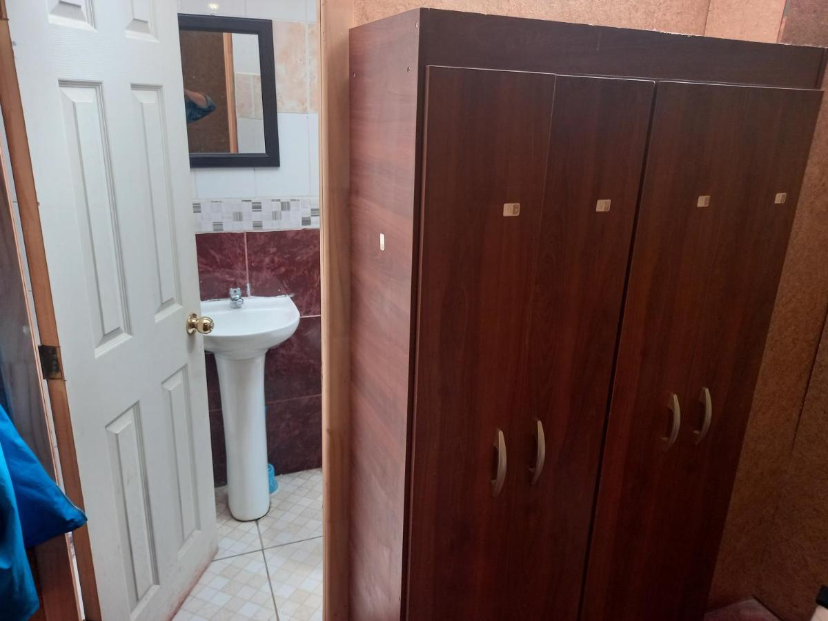 Hostal Teno - Housity