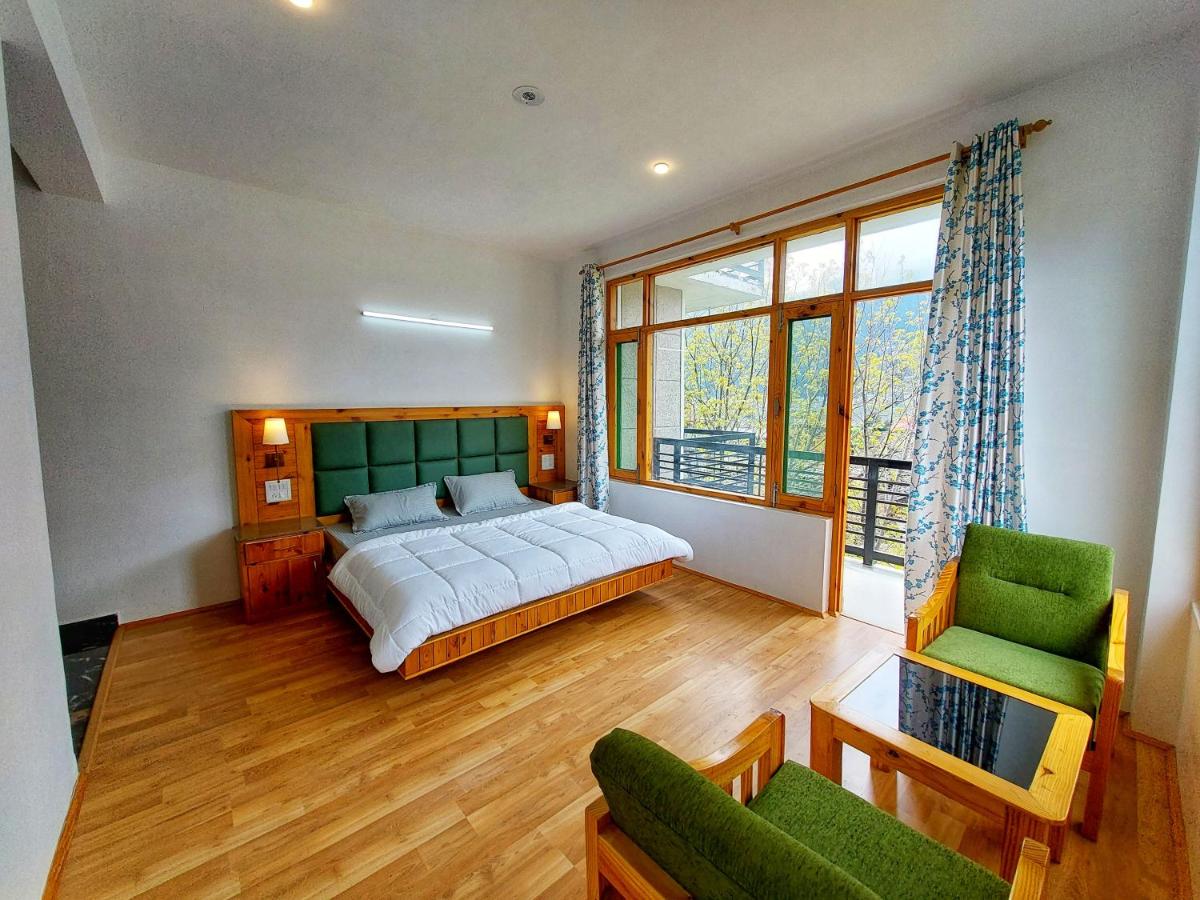 Suitetrails - The Trip House, Manali