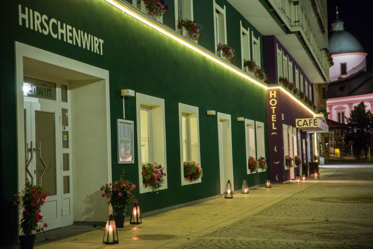 AKTIVHOTEL Weisser Hirsch - Housity