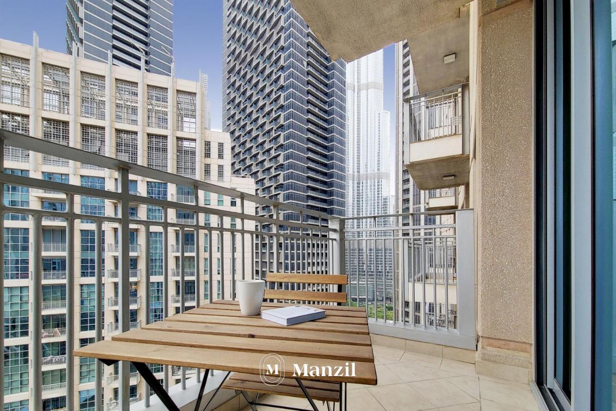 Manzil - Luxury 1BR Apartment in Downtown with Burj Khalifa View next to Dubai Mall - Hizvo