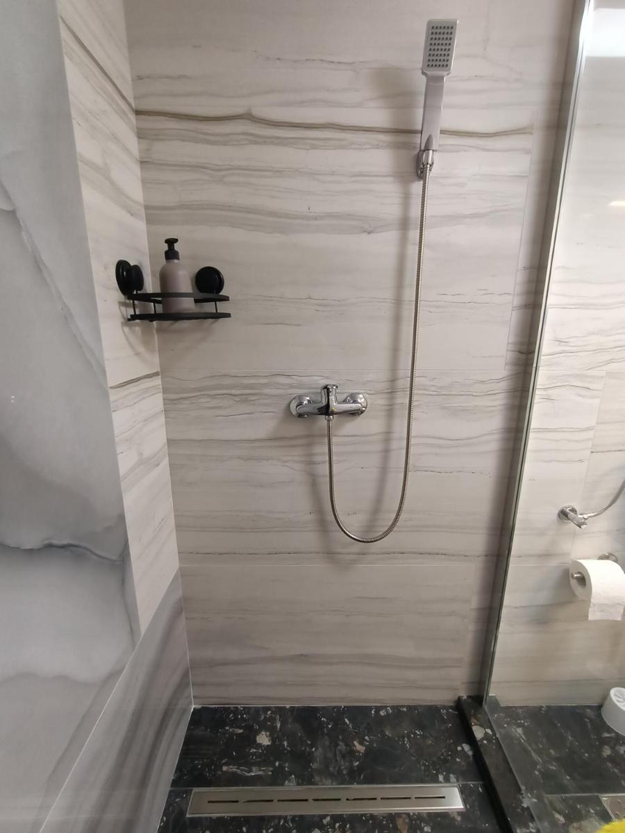 Casa Tiky - Housity