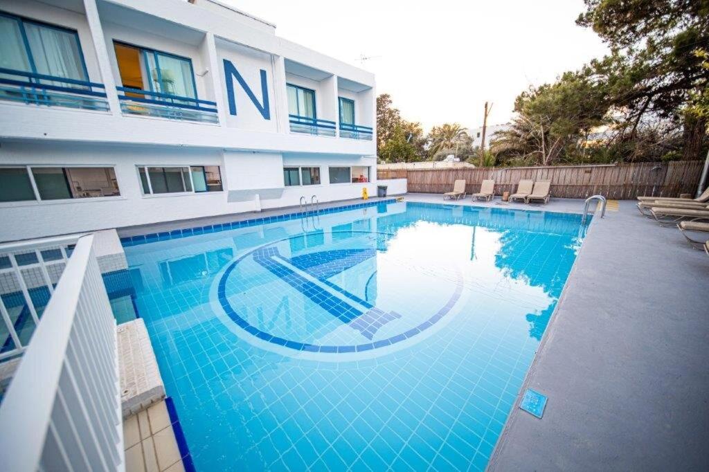 Nereus Hotel - Housity