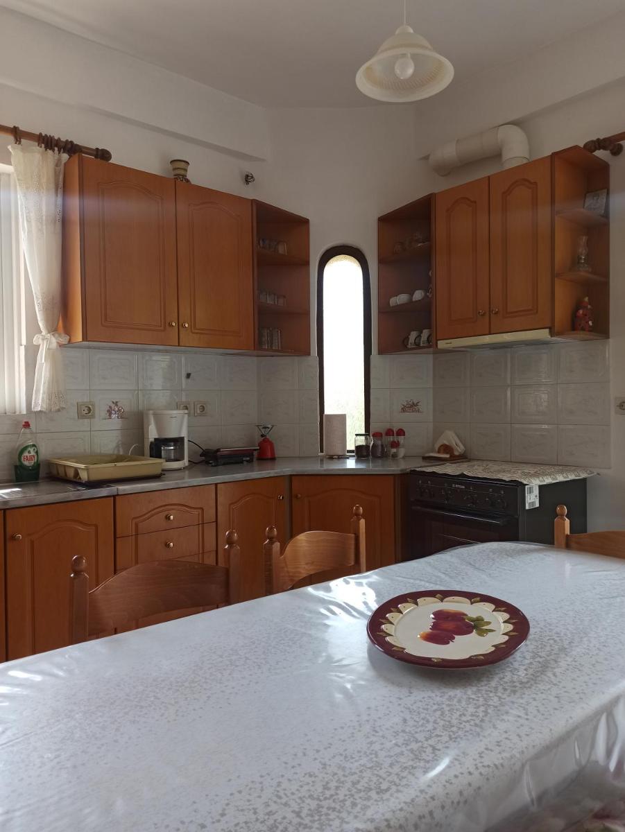 Happy Days Apartment - Housity