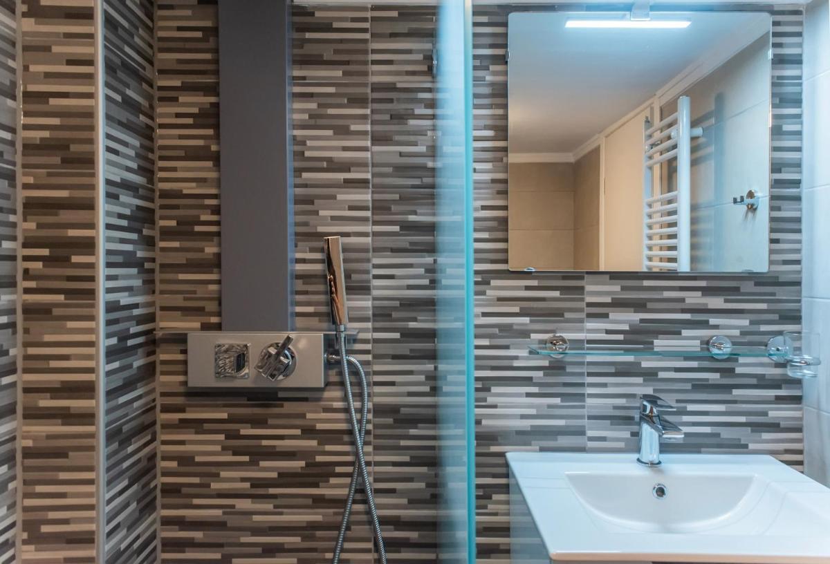 Speranza by halu! Apartment next to Efkleidis metro station - Housity