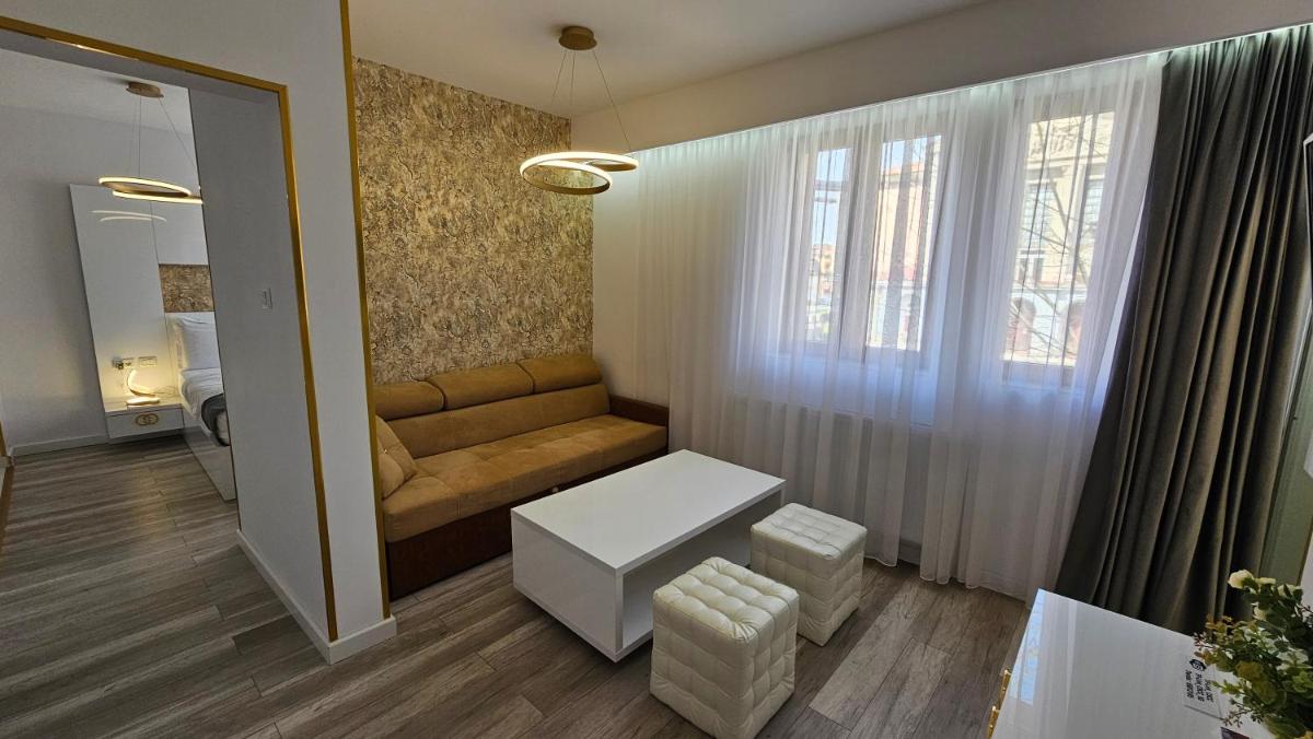 Colț de Rai Reşița ( Centru ) - Housity