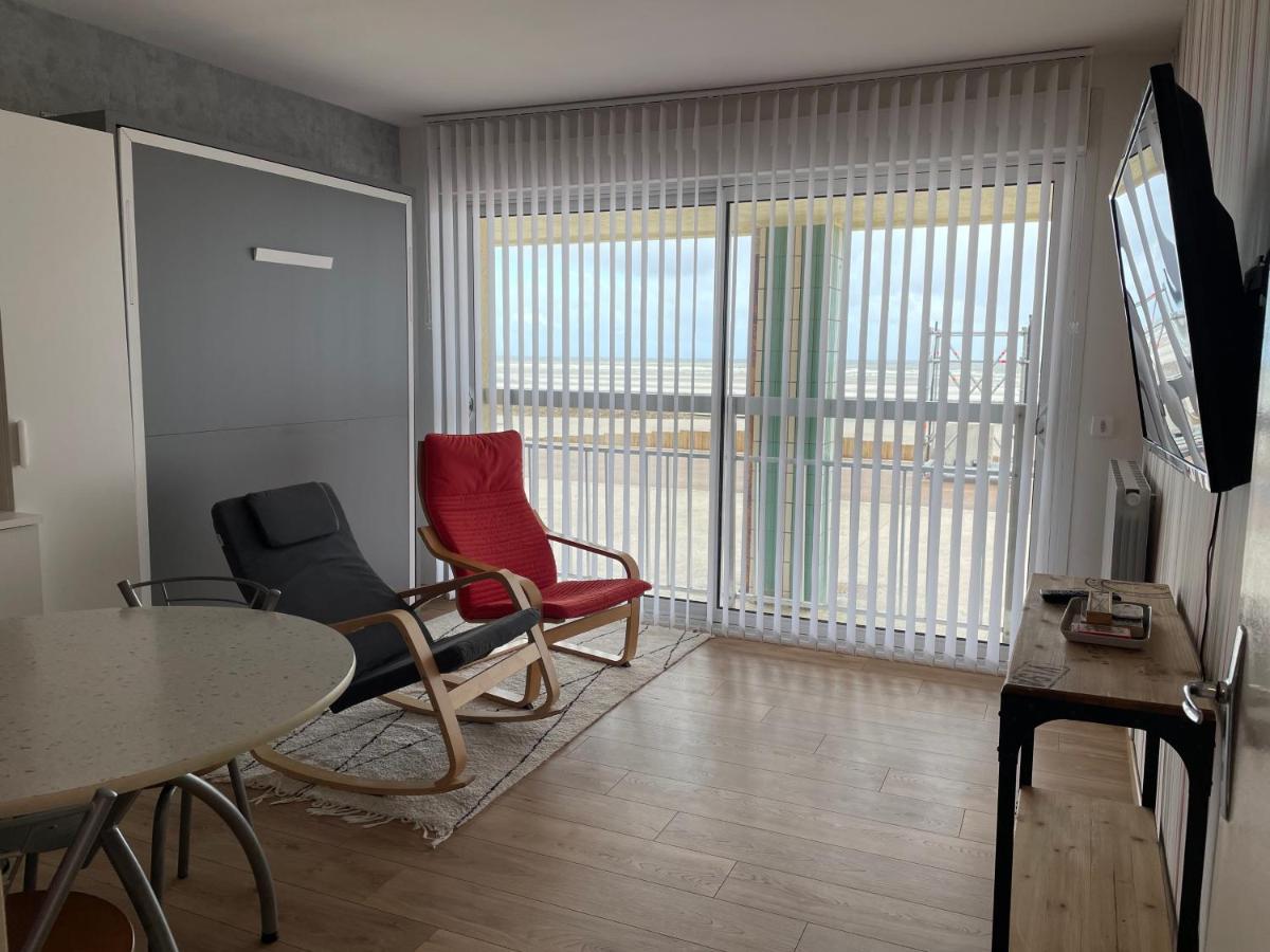 Studio With Sea View - Housity