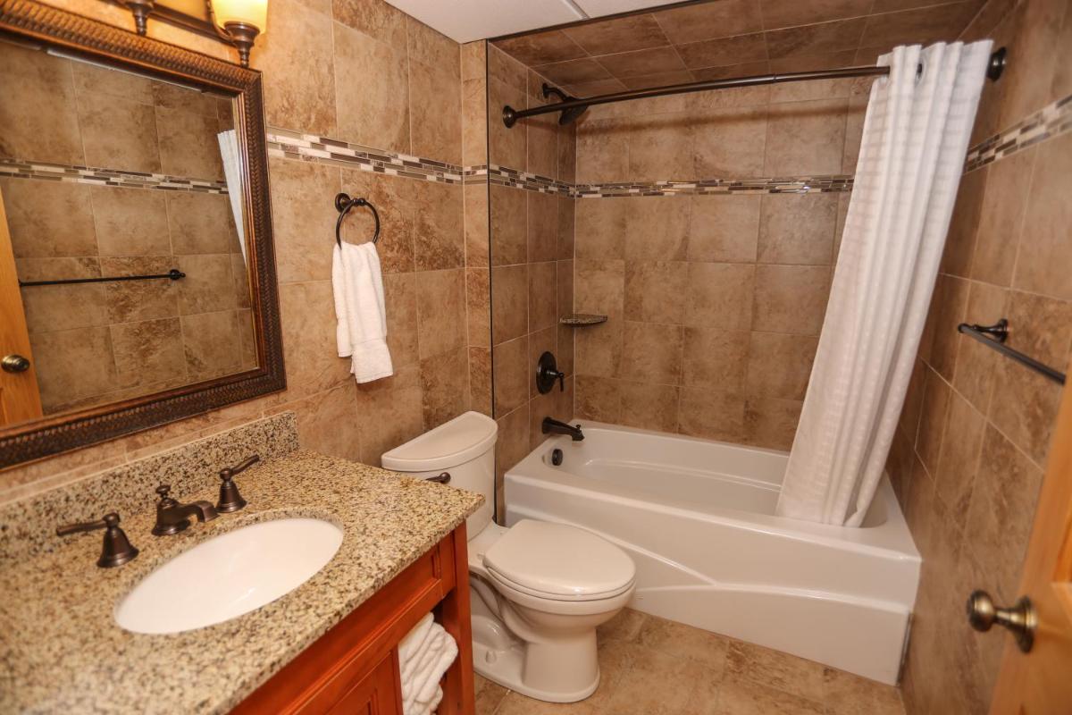 Slopeside Hotel by Seven Springs Resort - Housity