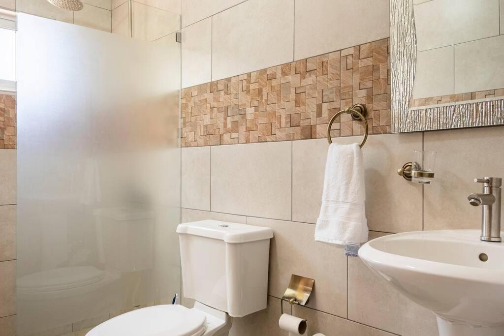 Villa Bayardo - Housity
