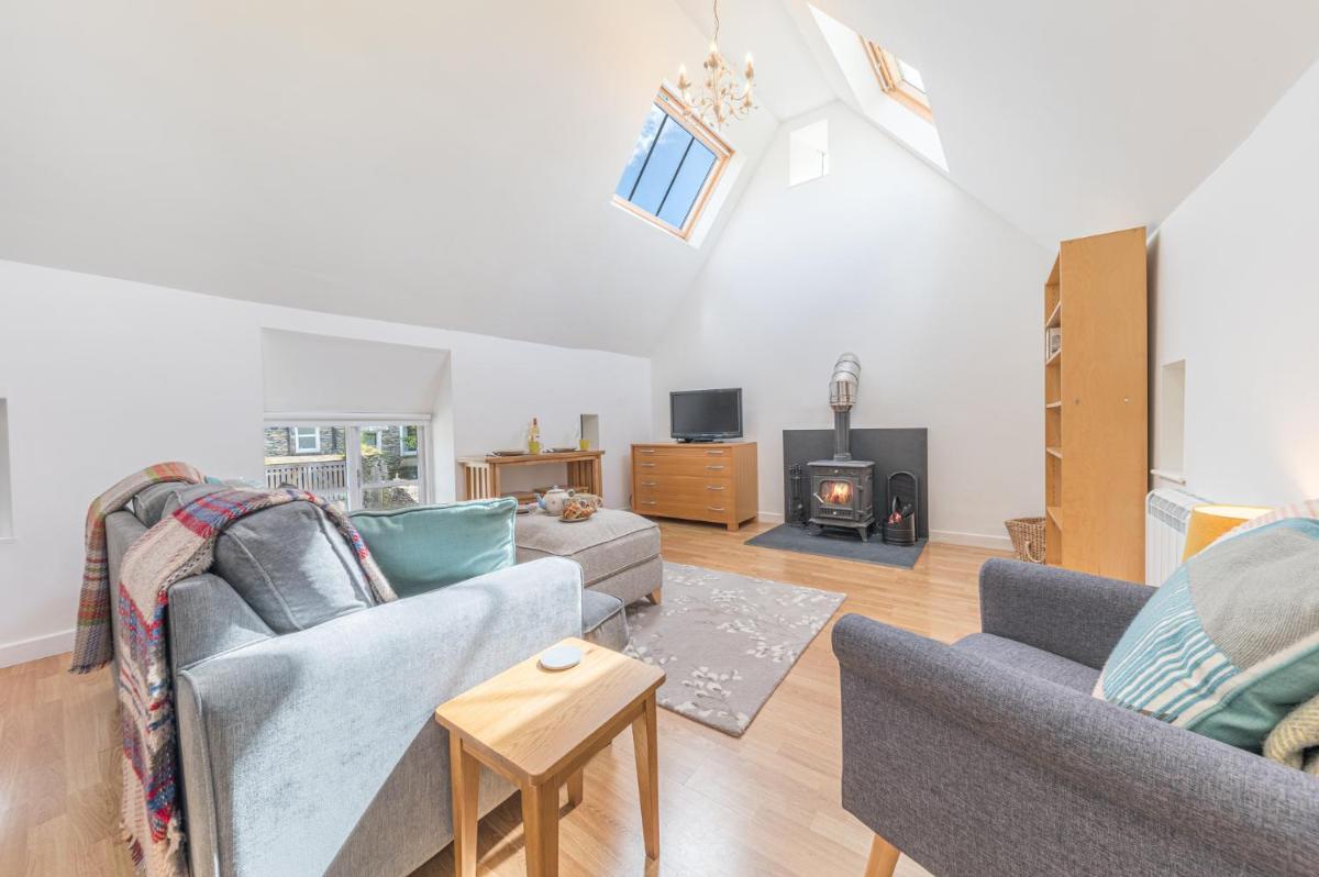 Vicarage Barn - Housity