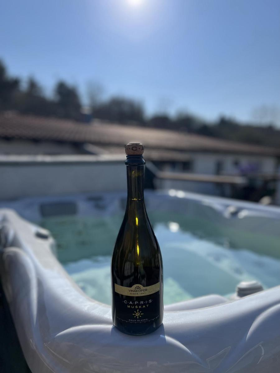 Floating Sea House MAREA - Housity