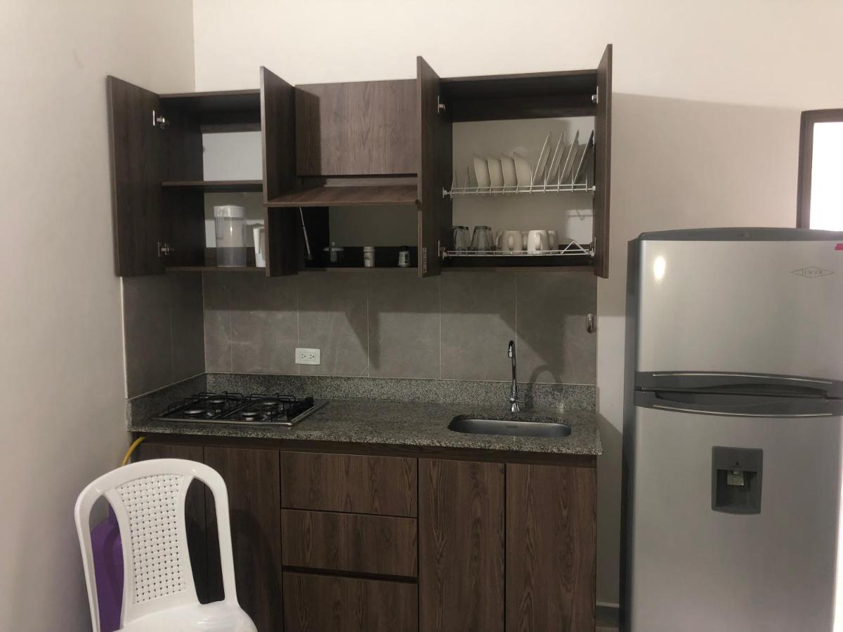 Céntrico apartamento y bien ubicado en laureles apto 401 - Housity