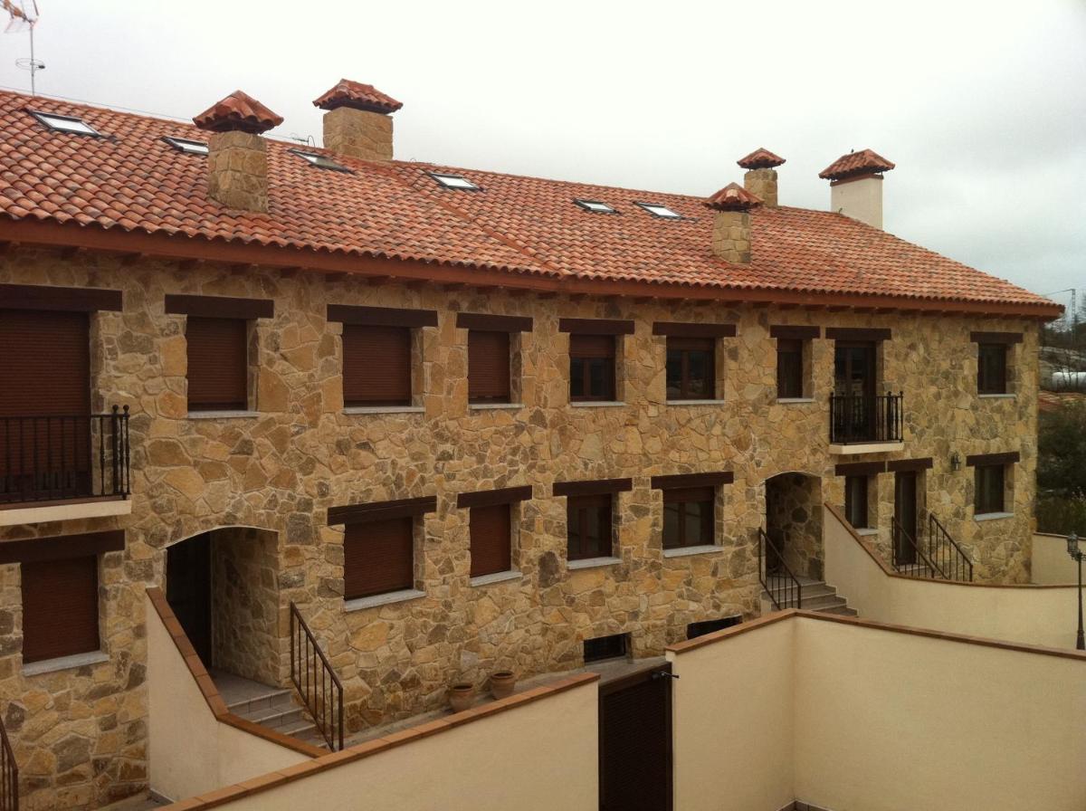 Alojamientos Botica Rural - Housity