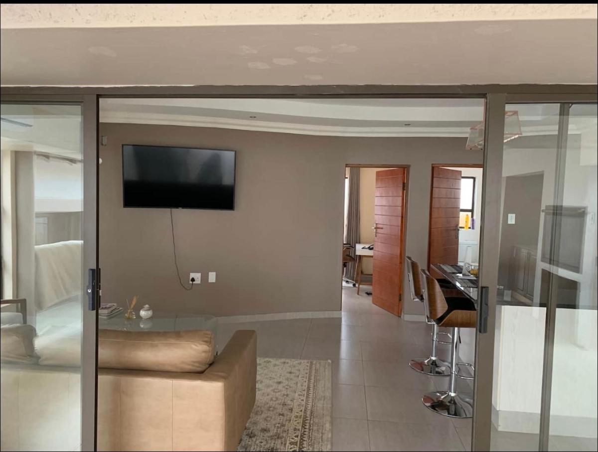Suitetrails - Ekhaya Guesthouse