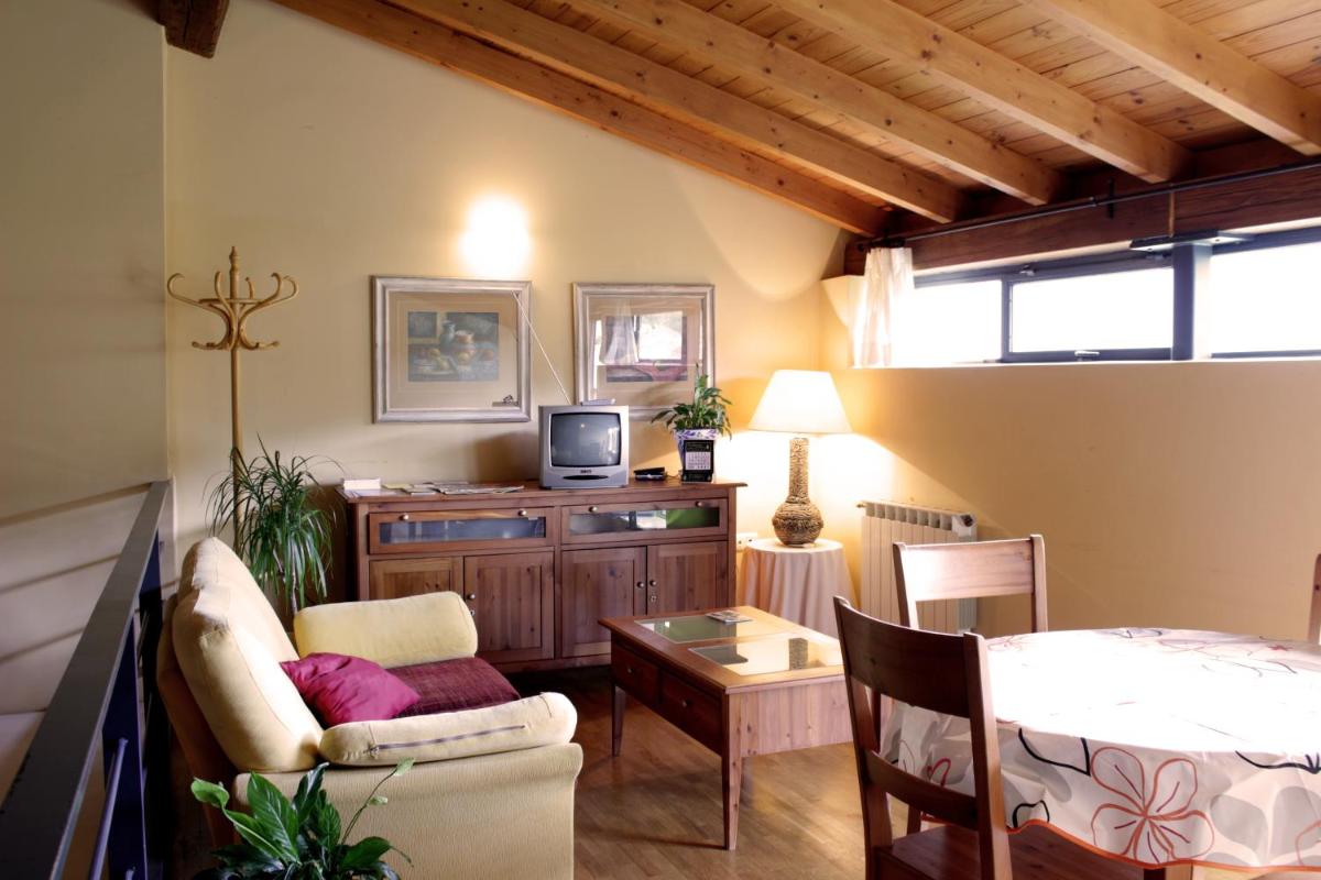 Albergue Turístico Via de la Plata - Housity