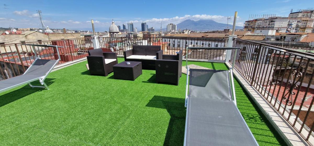Fashion House Napoli - Housity