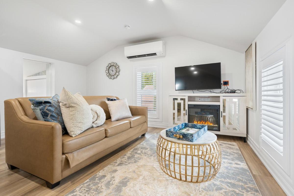 Luxe Lodges on Lake Erie - Housity