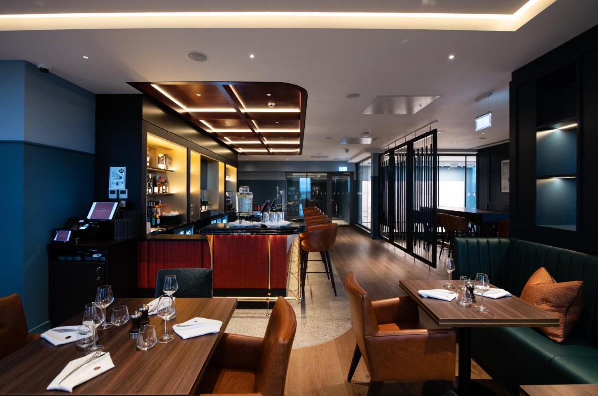 The Landing Hotel - Housity