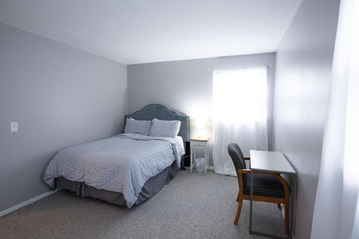 Cheerful home with free parking and WiFi - Housity