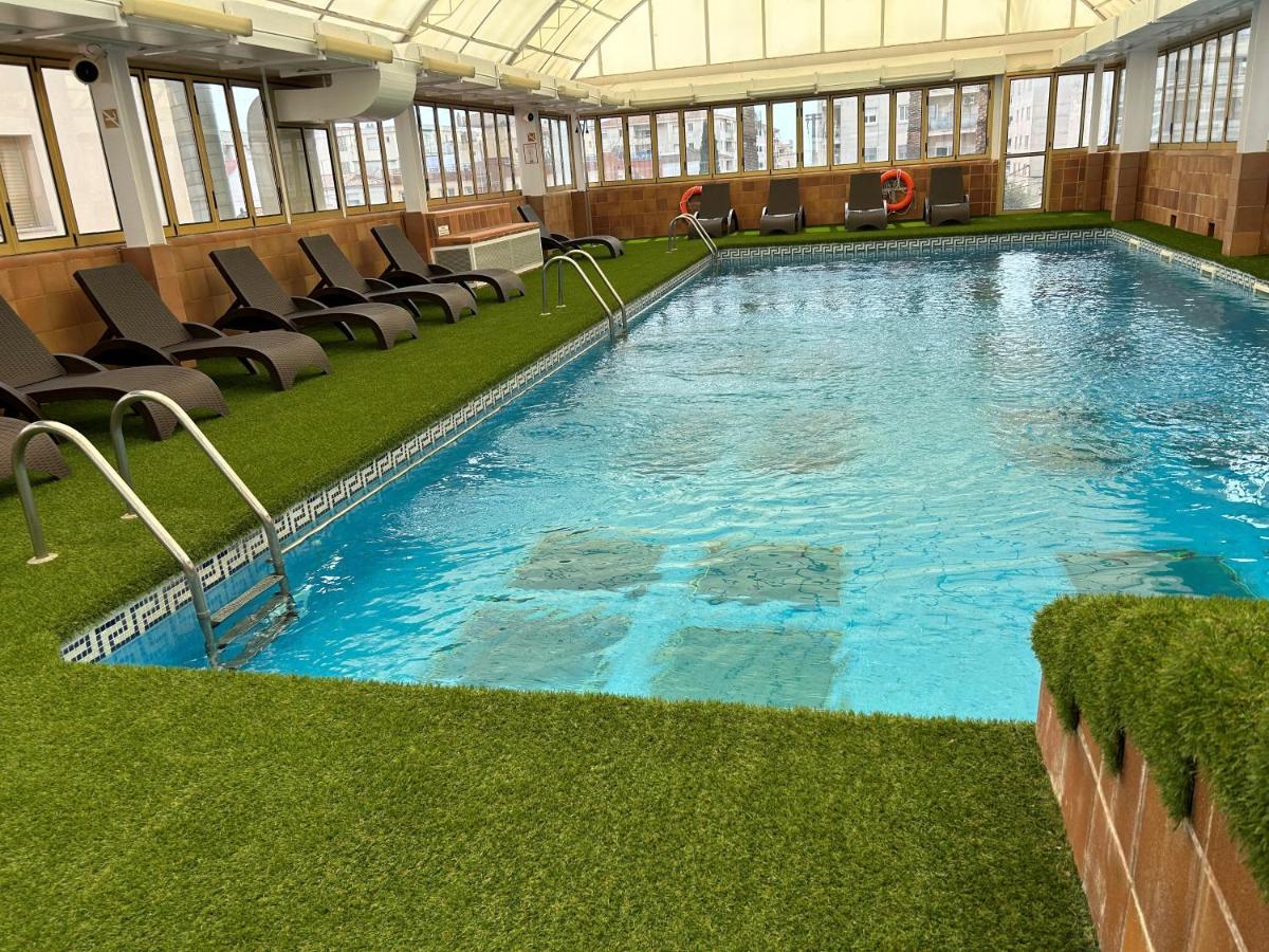 Piscina en o cerca de Hotel Victoria Spa & Splay Center