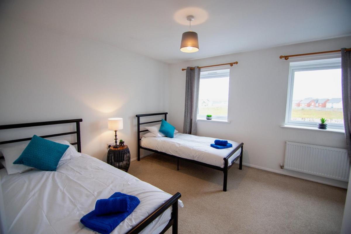 Old Sarum House - Housity
