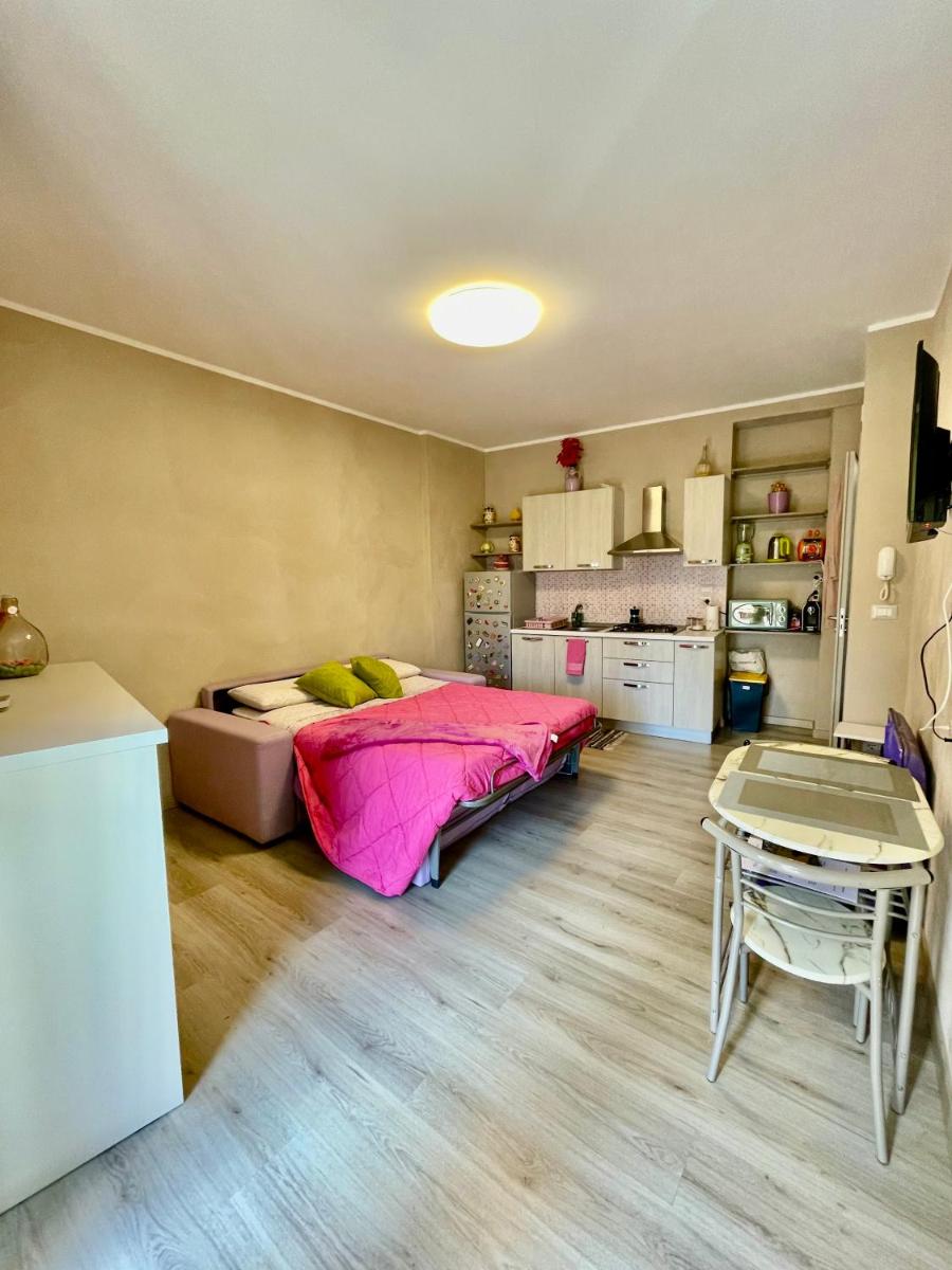 Cozy studio close by the Aragones castle - Housity