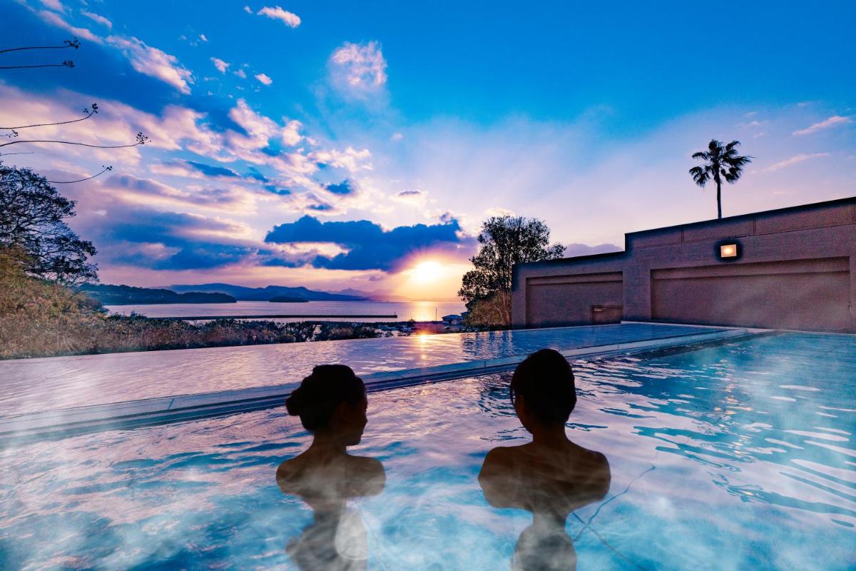 Ooedo Onsen Monogatari Premium Saikaibashi - Housity
