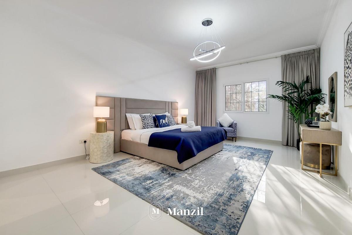 Suitetrails - Al Barsha Villa, Stunning 4Bed Luxury Private Home by Manzil
