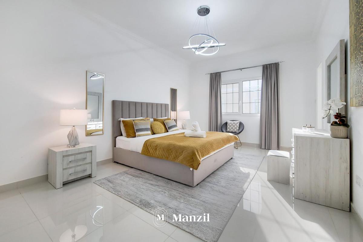 Suitetrails - Al Barsha Villa, Stunning 4Bed Luxury Private Home by Manzil