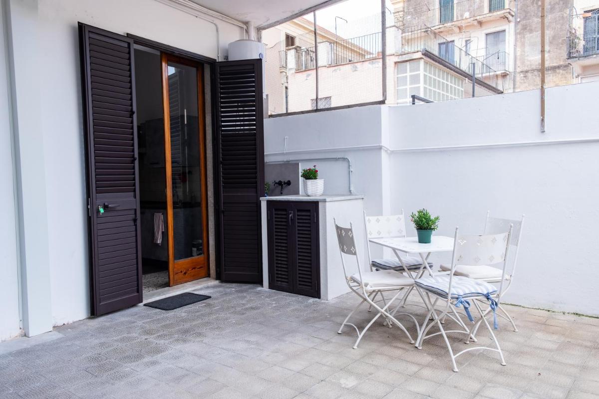 Fermata Cappuccini - Housity