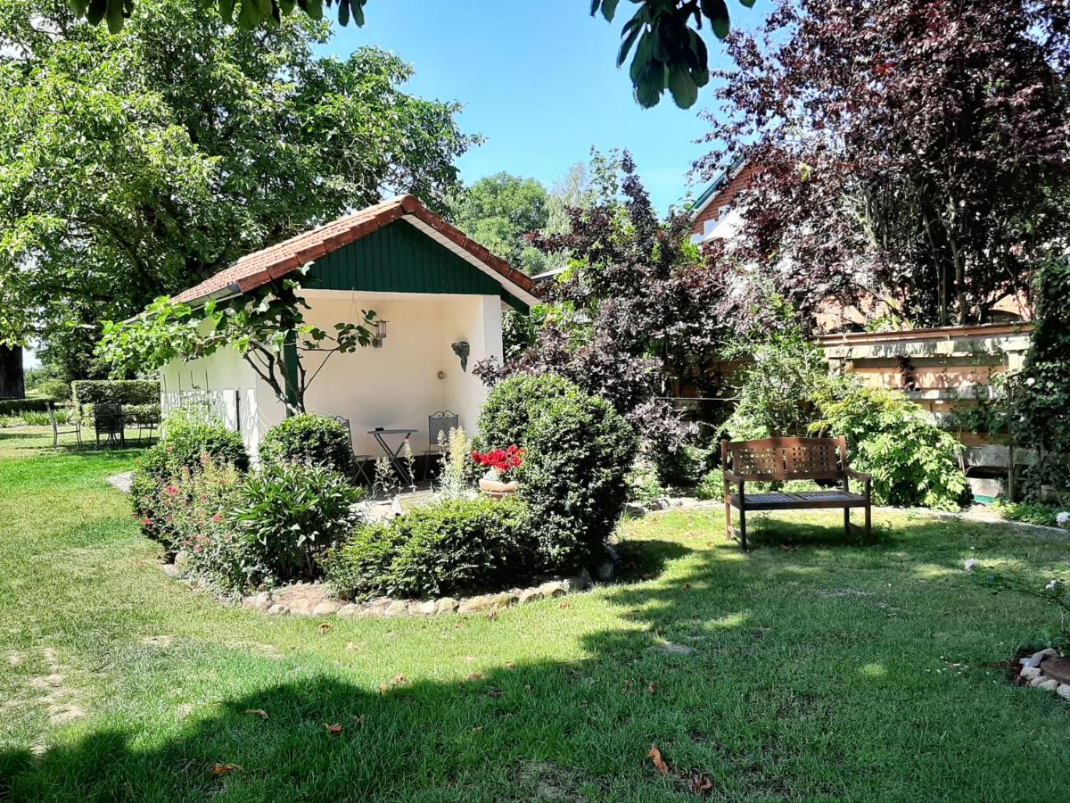 Gutshaus Neu Farpen - Housity