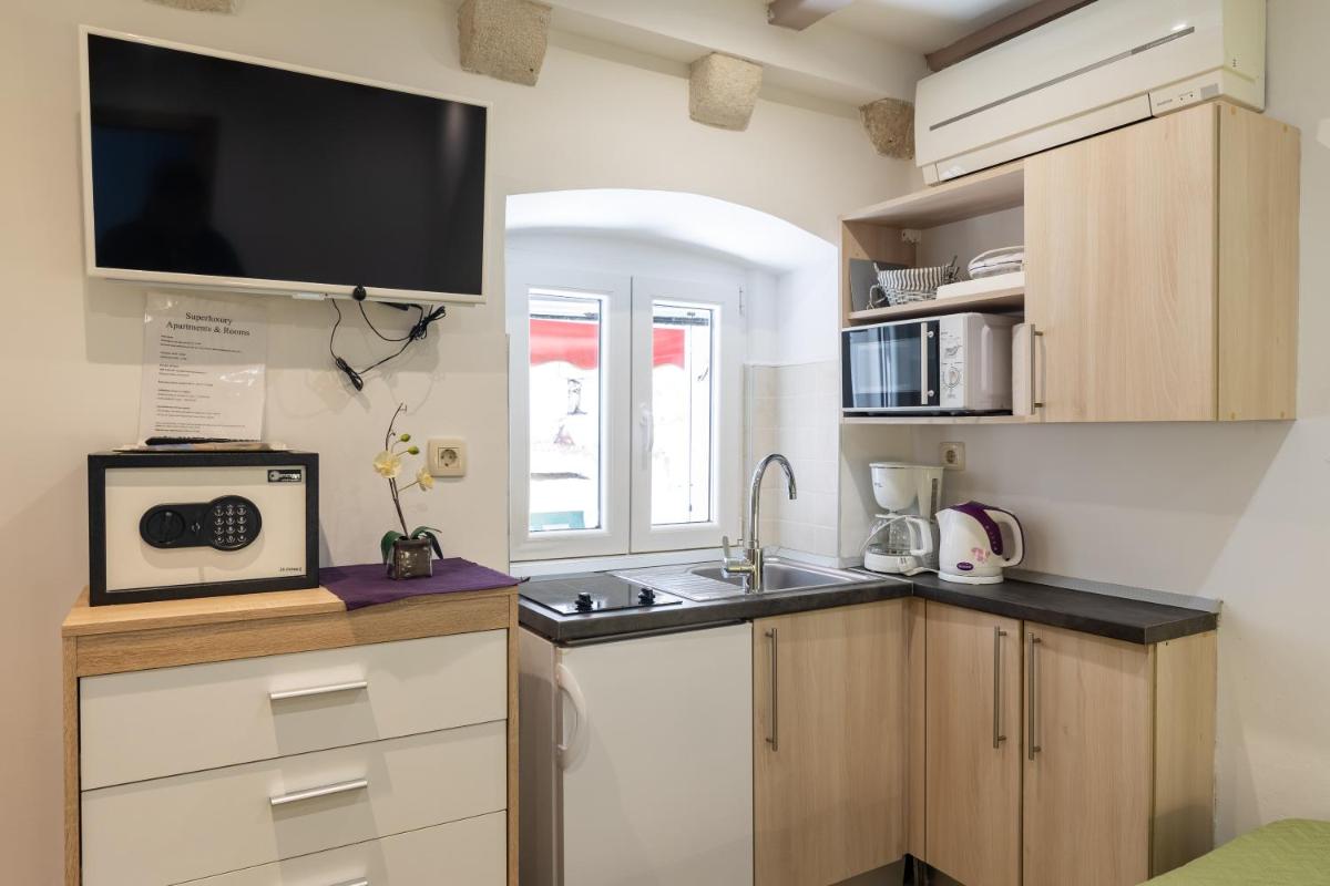 Central Old Town Apartments - Housity