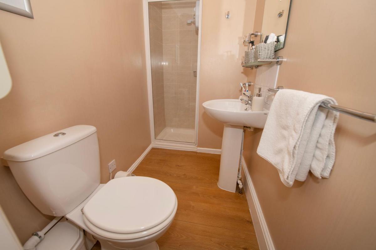 Blantyre Guest House - Housity