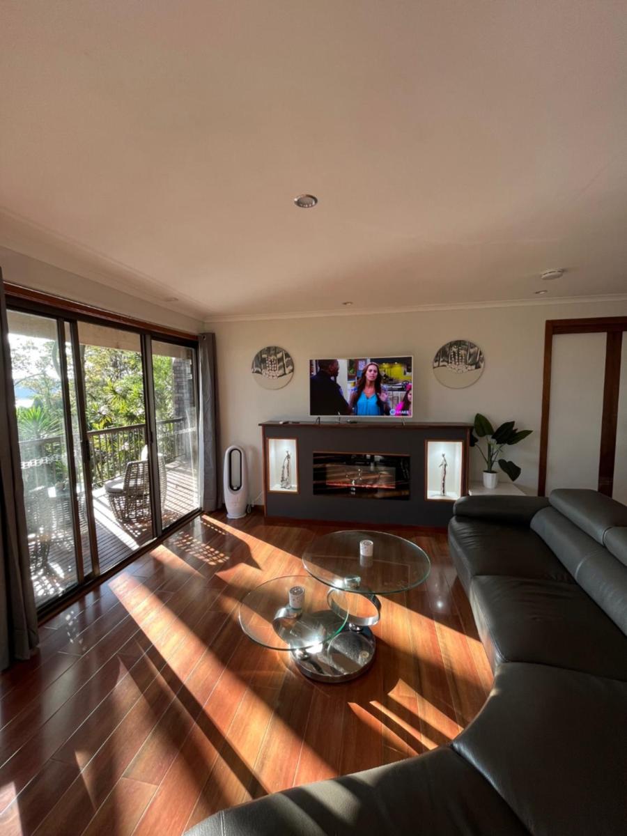 Palm beach Sydney, Modern home with water view - Housity