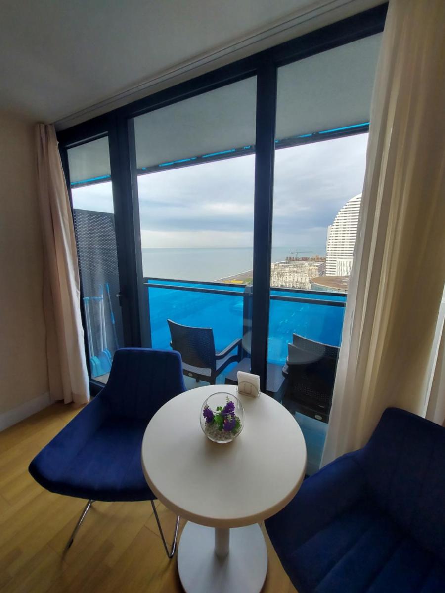 Номера на высоких этажах 24,31 - Housity