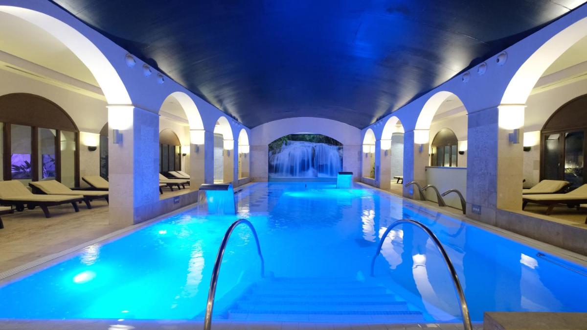 Piscina en o cerca de Secrets Lanzarote Resort & Spa - Adults Only (+18)