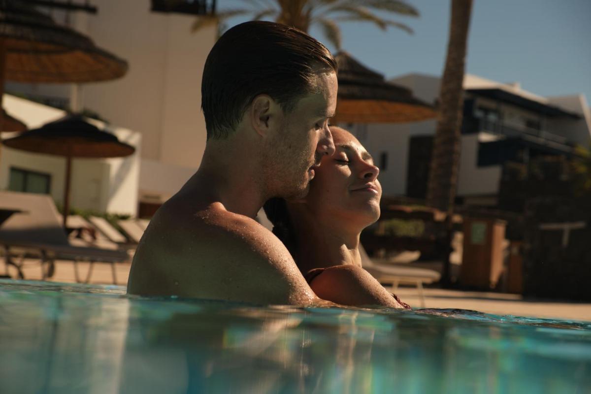 Clientes alojados en Secrets Lanzarote Resort & Spa - Adults Only (+18)