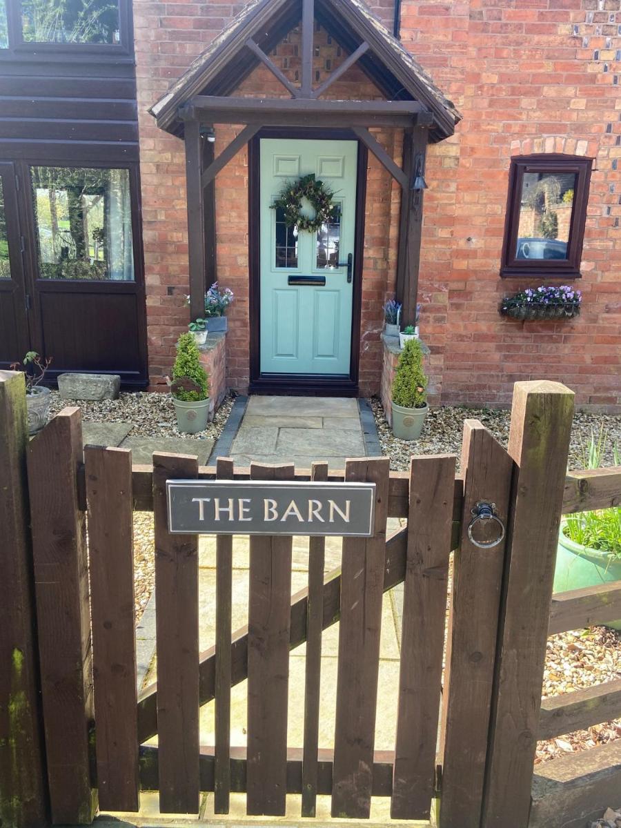 The Barn - Housity