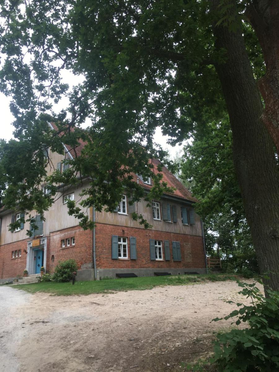 Widokówka - Housity