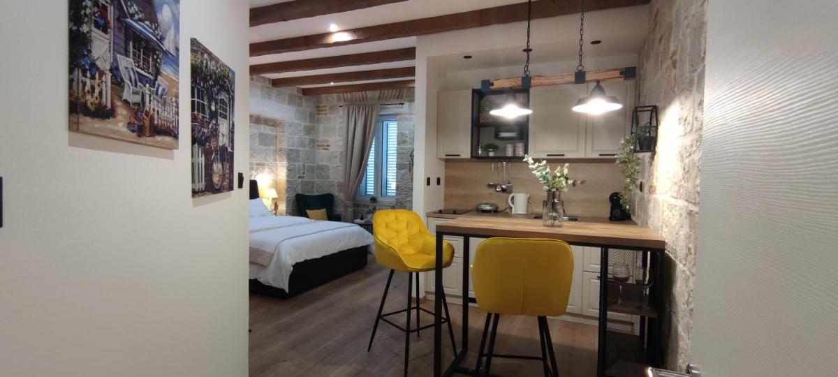 Apartments Lana Spalato - Housity