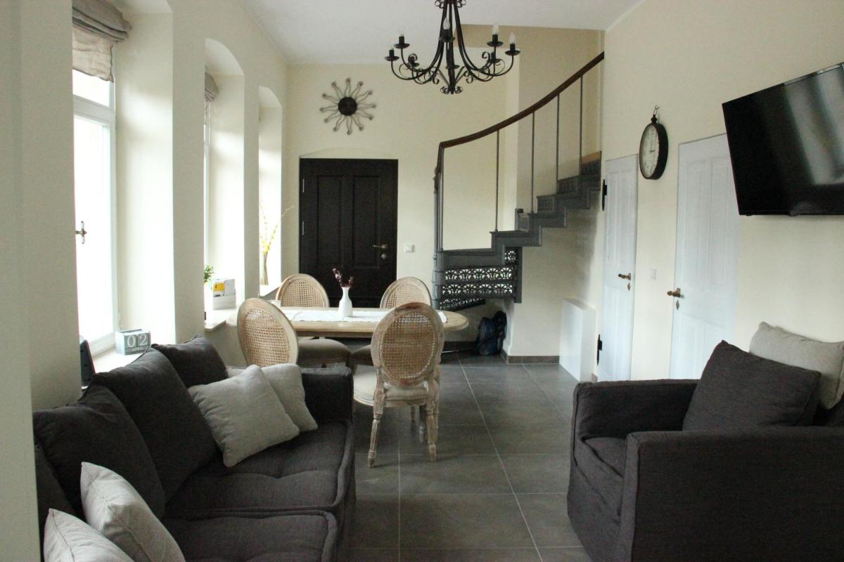 Ferienwohnung an der Elbe - Hizvo