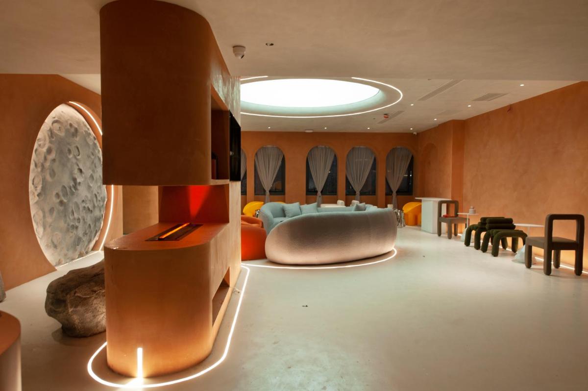Dream Designer Hotel - Huimin Street Branch of Xi'an Bell and Drum Tower - Housity