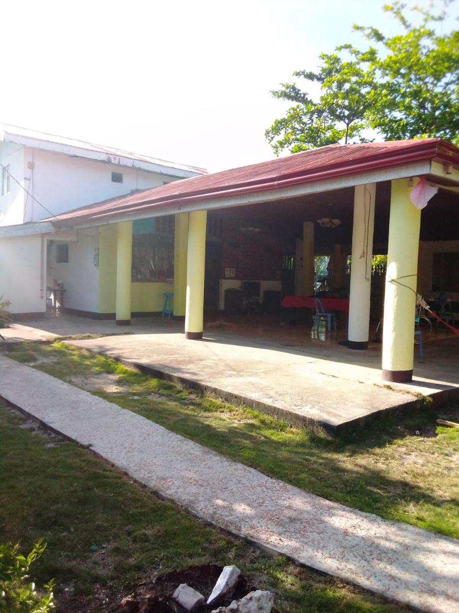 Mr.kwiiz inn - Housity