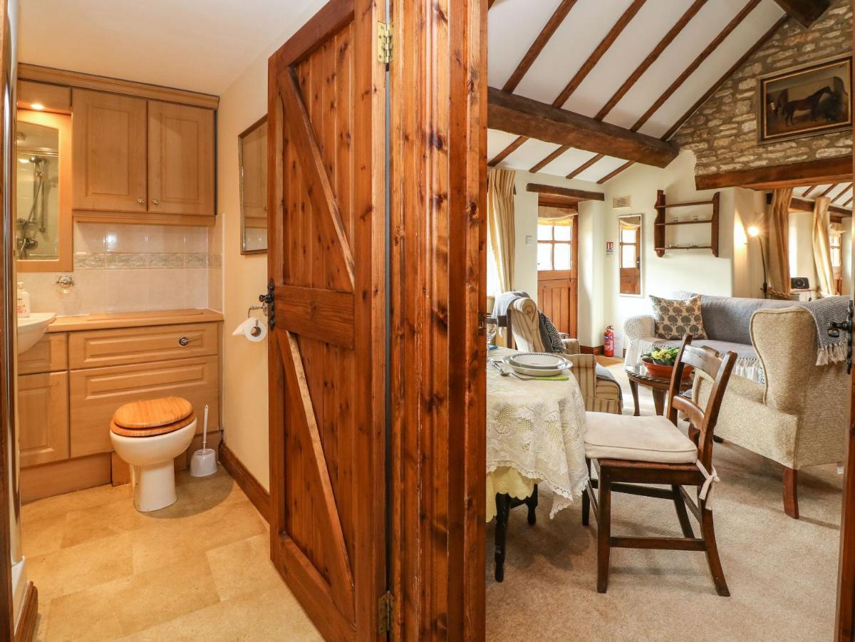 Stable Cottage - Housity